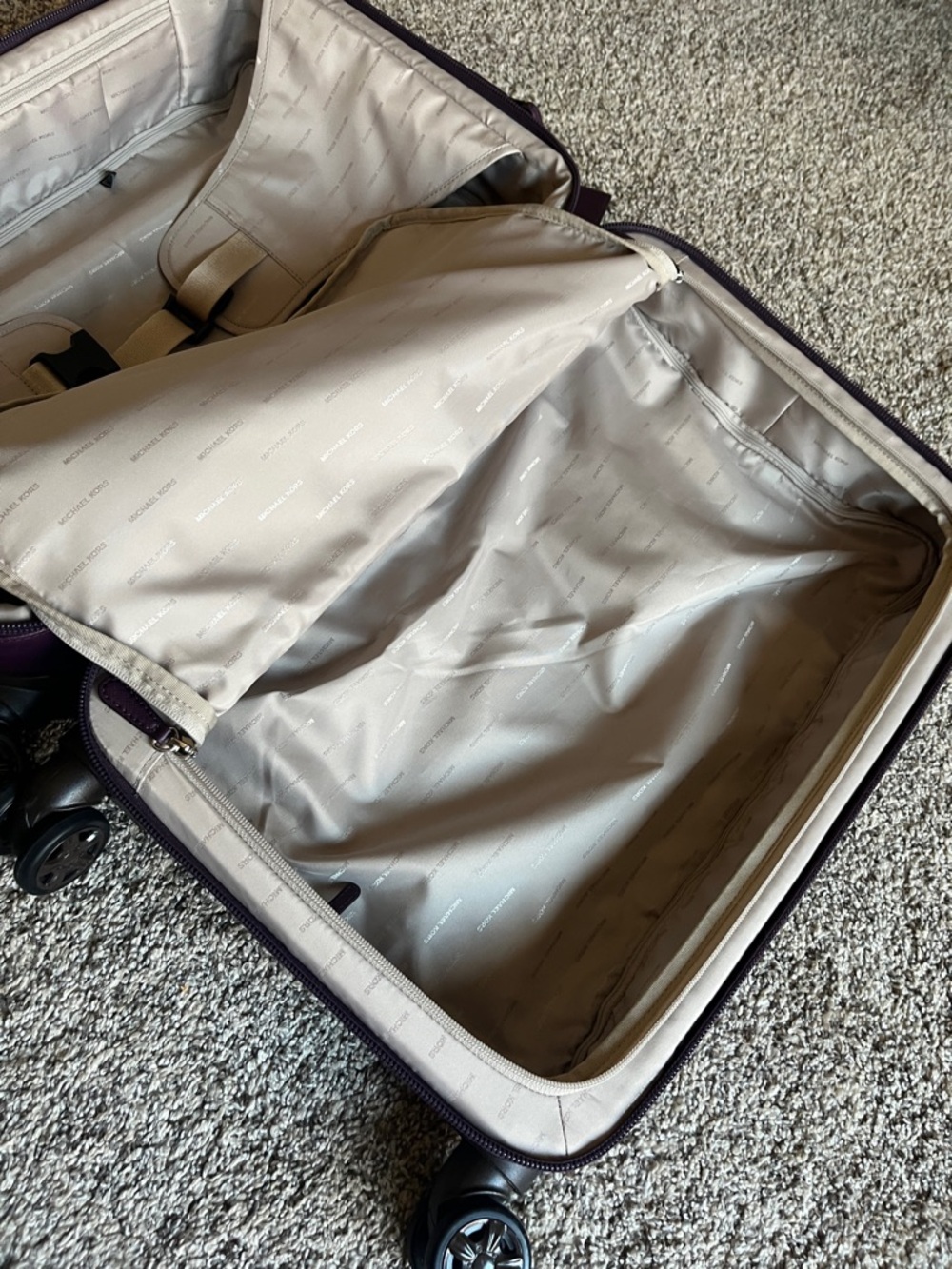 Michael Kors Carry on Suitcase - Picture 5 of 16